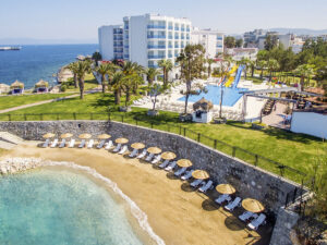 Buche jetzt deinen Traumurlaub im Le Bleu Hotel & Resort in  ➝ schon ab 705 €!