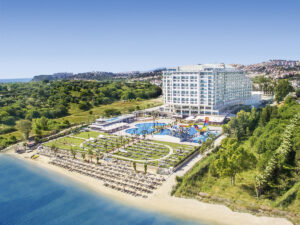 Buche jetzt deinen Traumurlaub im Liberty Kusadasi in  ➝ schon ab 869 €!