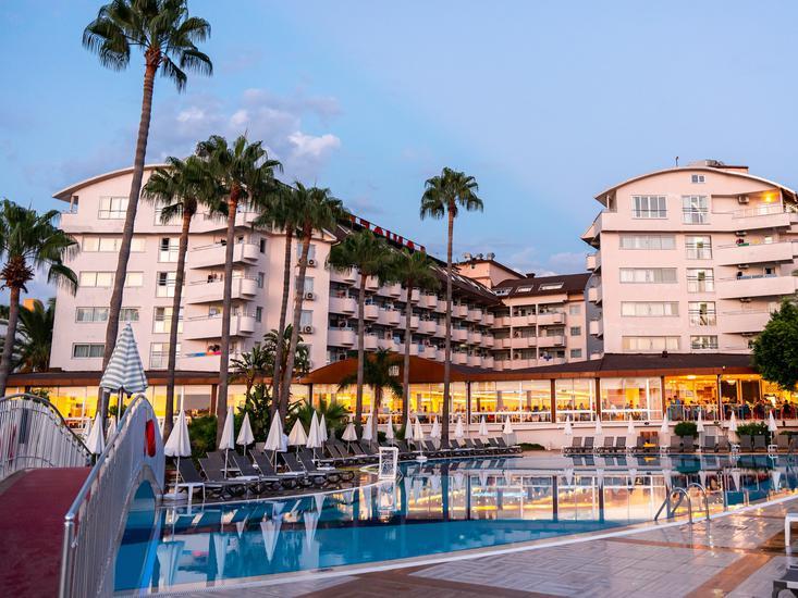 Buche jetzt deinen Traumurlaub im Lonicera World Hotel in  ➝ schon ab 772 €!