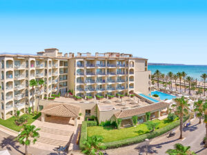 Buche jetzt deinen Traumurlaub im MYSEAHOUSE Flamingo in  ➝ schon ab 610 €!