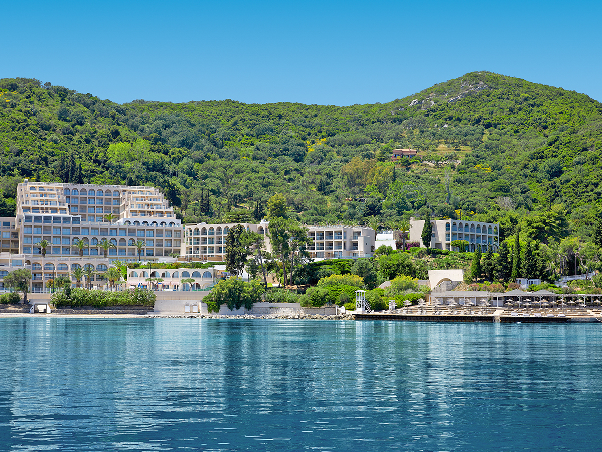 Buche jetzt deinen Traumurlaub im MarBella Mar-Bella Collection in  ➝ schon ab 1487 €!