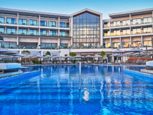 Buche jetzt deinen Traumurlaub im Mare Paphos in  ➝ schon ab 1497 €!