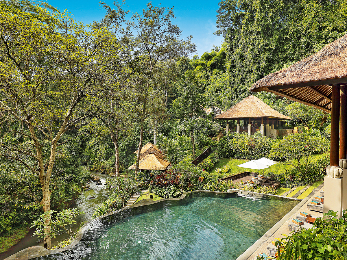 Buche jetzt deinen Traumurlaub im Maya Ubud Resort & Spa in  ➝ schon ab 1471 €!