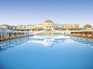 Buche jetzt deinen Traumurlaub im Mitsis Selection Laguna in  ➝ schon ab 1361 €!