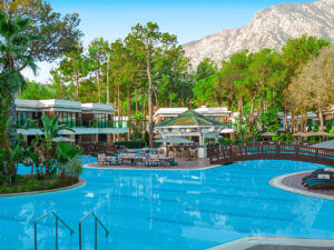 Buche jetzt deinen Traumurlaub im Nirvana Mediterranean Excellence in  ➝ schon ab 1540 €!