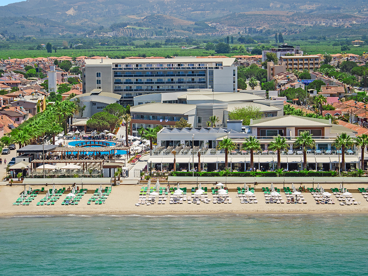 Buche jetzt deinen Traumurlaub im Palm Wings Beach Resort & Spa Kusadasi in  ➝ schon ab 738 €!