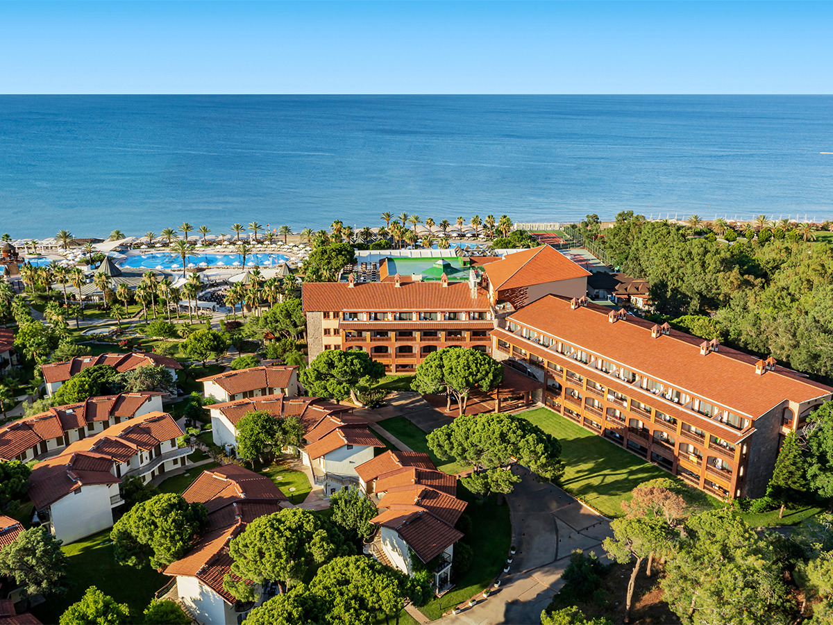 Buche jetzt deinen Traumurlaub im Papillon Belvil Hotel Village in  ➝ schon ab 1404 €!