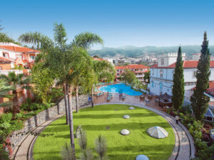 Buche jetzt deinen Traumurlaub im Pestana Village Garden in  ➝ schon ab 801 €!