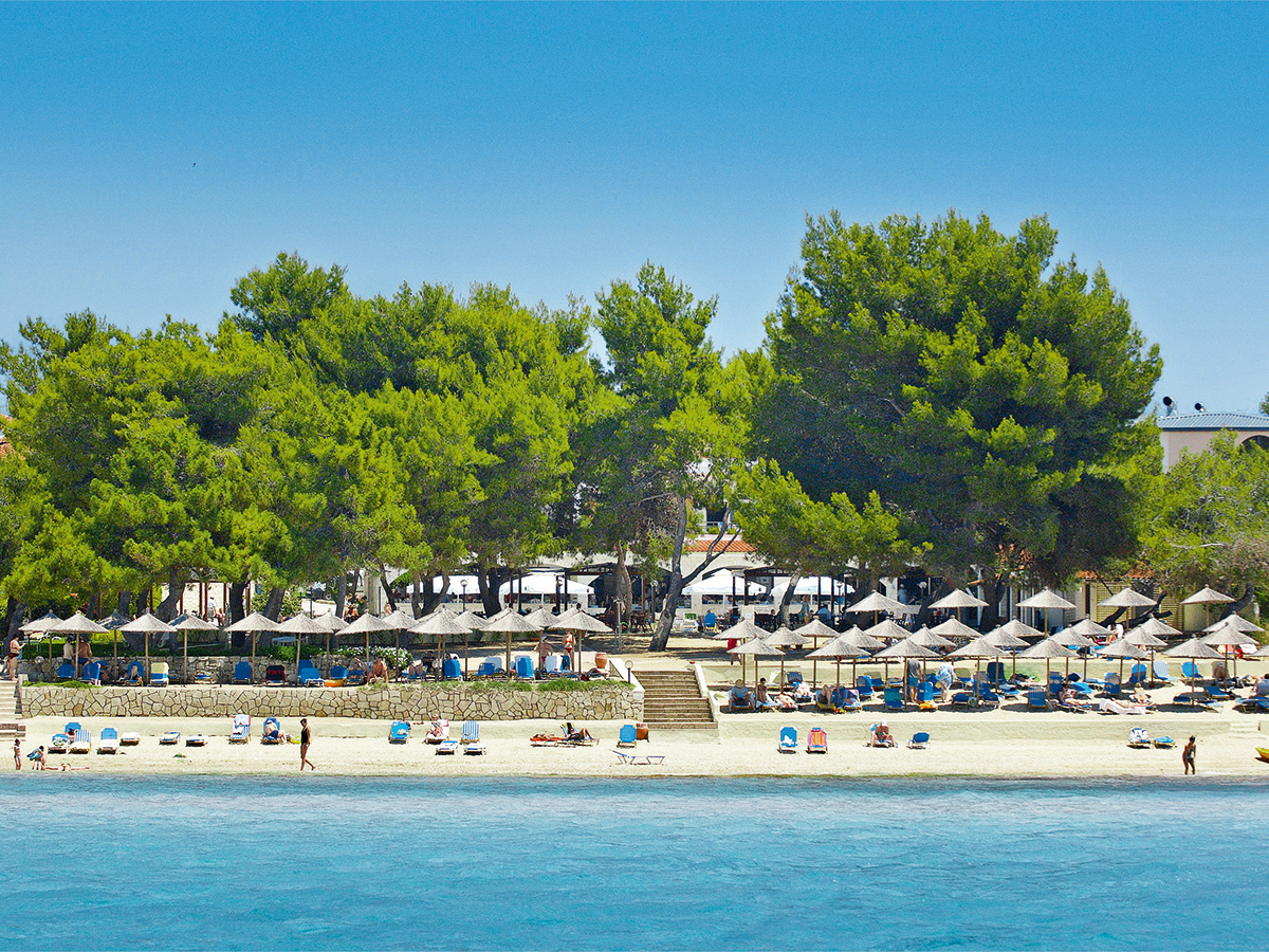 Buche jetzt deinen Traumurlaub im Portes Beach Hotel in  ➝ schon ab 627 €!