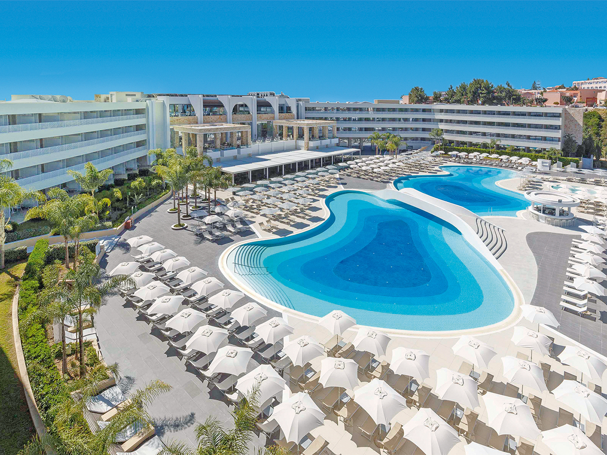 Buche jetzt deinen Traumurlaub im Princess Andriana Resort & Spa in  ➝ schon ab 1249 €!