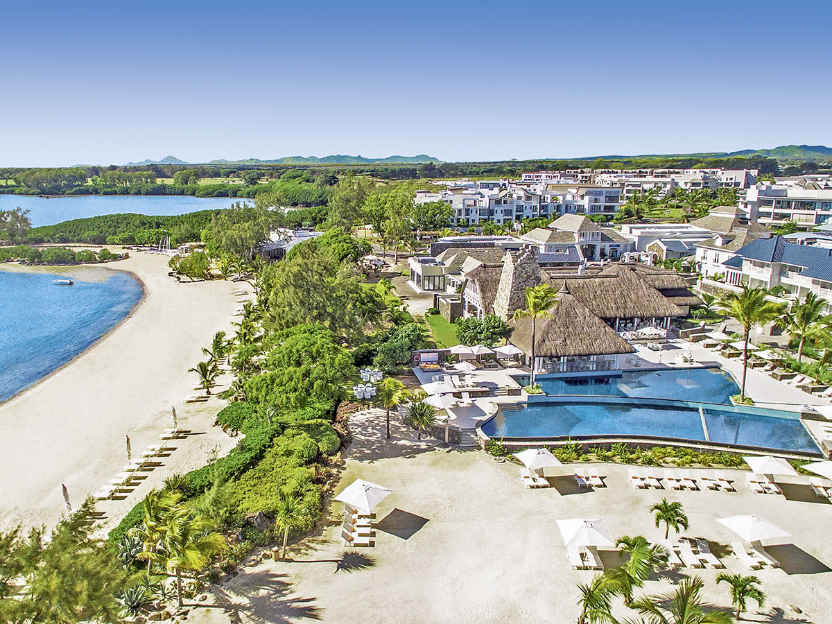 Buche jetzt deinen Traumurlaub im Radisson Blu Azuri Resort & Spa Mauritius in  ➝ schon ab 1757 €!