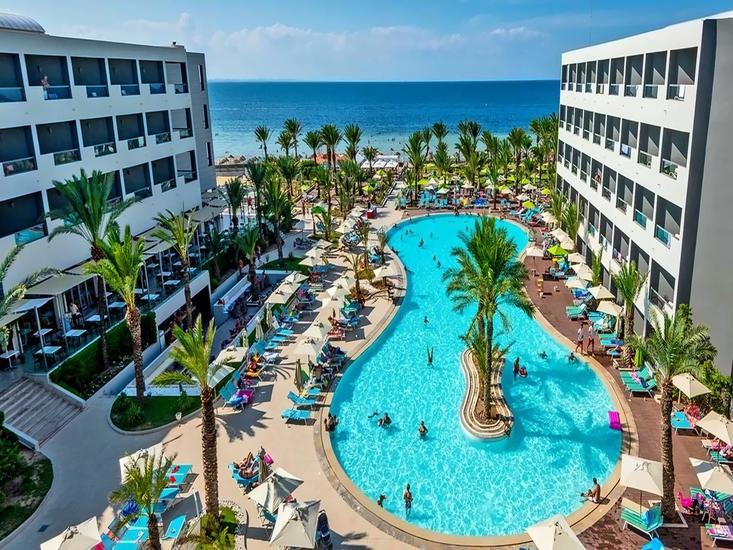 Buche jetzt deinen Traumurlaub im Rosa Beach Thalasso & SPA in  ➝ schon ab 581 €!