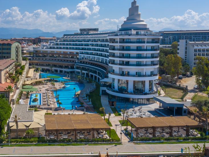 Buche jetzt deinen Traumurlaub im Seaden Quality Resort in  ➝ schon ab 717 €!