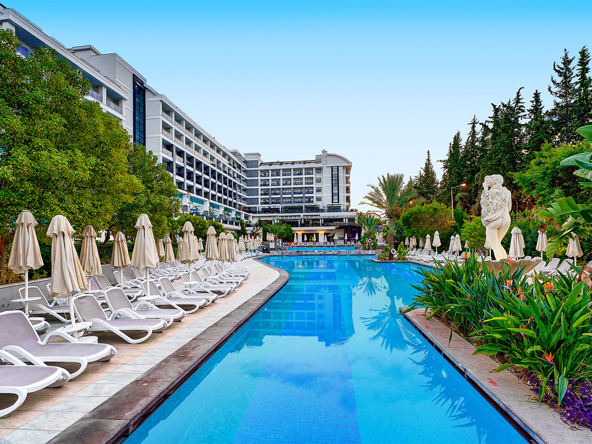 Buche jetzt deinen Traumurlaub im Seaden Valentine Resort & Spa in  ➝ schon ab 872 €!