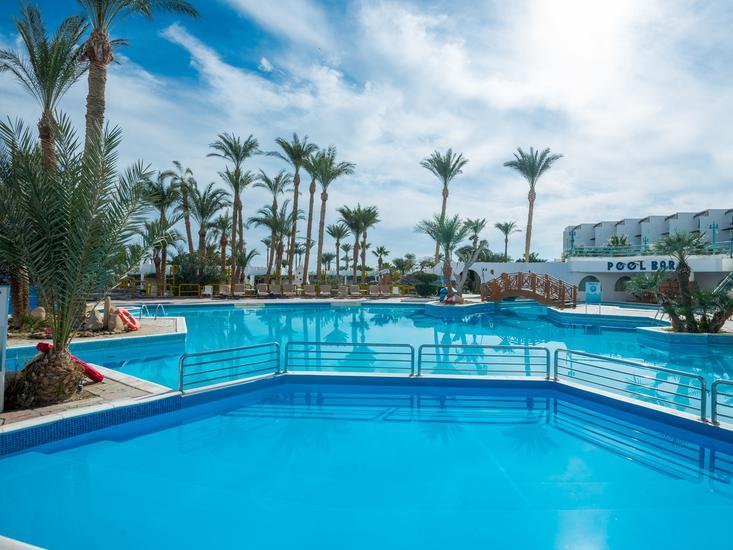 Buche jetzt deinen Traumurlaub im Shams Safaga Resort in  ➝ schon ab 522 €!