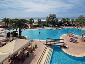 Buche jetzt deinen Traumurlaub im Sol Milanos Pinguinos in  ➝ schon ab 621 €!