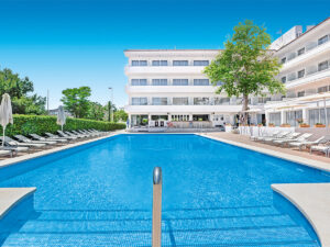 Buche jetzt deinen Traumurlaub im Hotel THB Dos Playas in Spanien