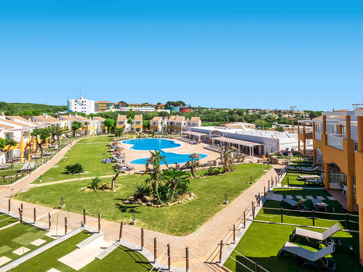 Buche jetzt deinen Traumurlaub im Hotel Comitas Isla Del Aire in Spanien