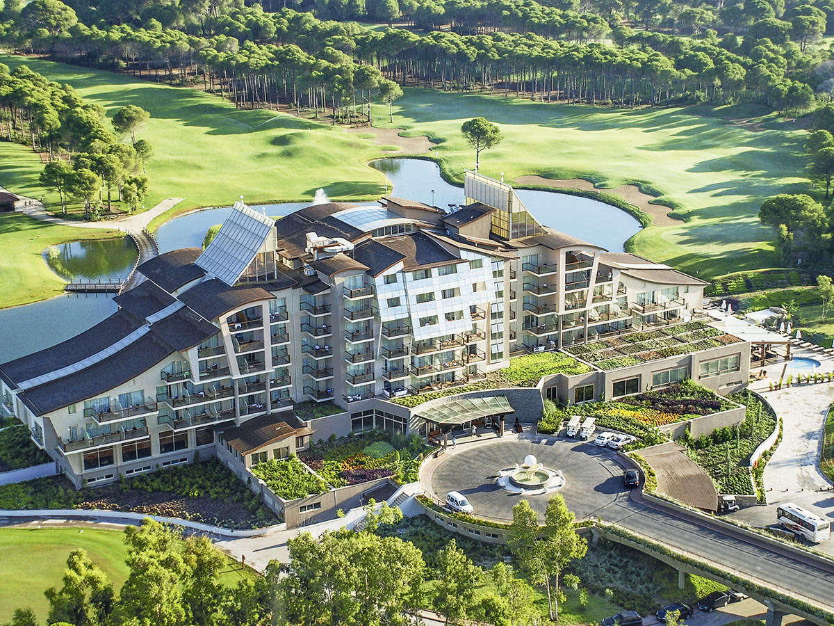 Buche jetzt deinen Traumurlaub im Sueno Hotels Golf Belek in ➝ schon ab 1019 €!