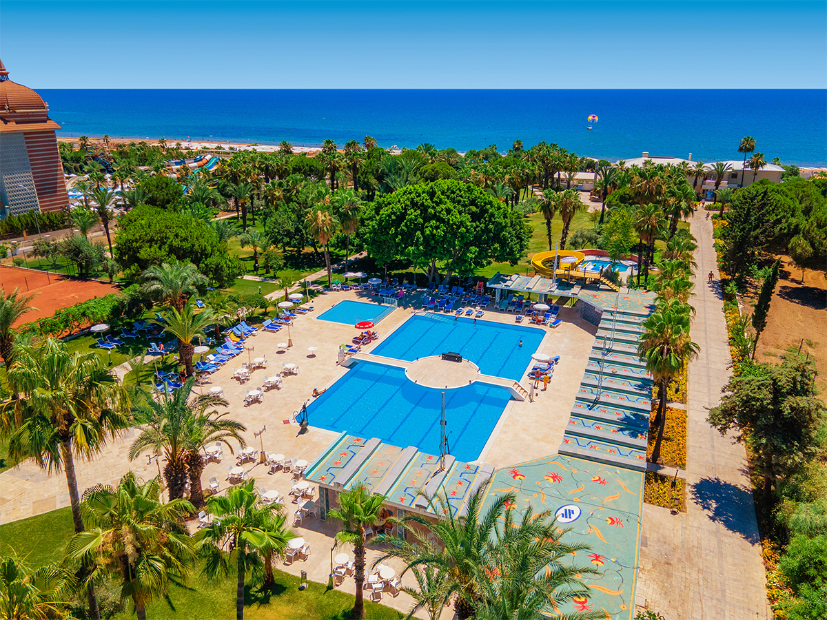 Buche jetzt deinen Traumurlaub im Süral Hotel in  ➝ schon ab 754 €!