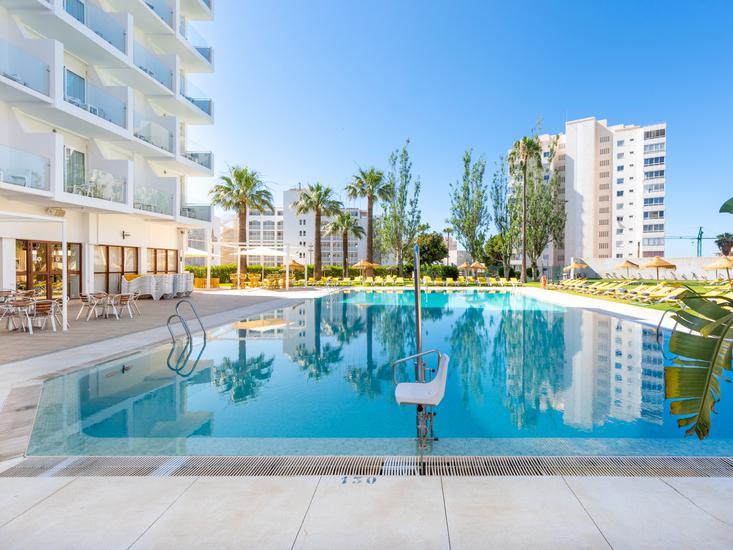 Buche jetzt deinen Traumurlaub im THB San Fermin in  ➝ schon ab 814 €!