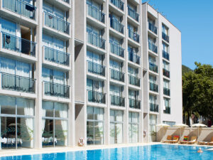 Buche jetzt deinen Traumurlaub im Tara in  ➝ schon ab 696 €!