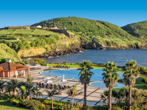 Buche jetzt deinen Traumurlaub im Terceira Mar Hotel in  ➝ schon ab 808 €!