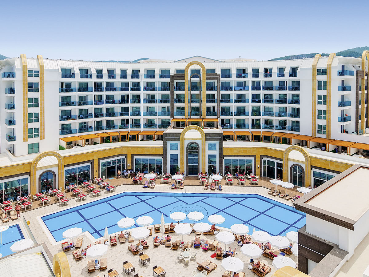 Buche jetzt deinen Traumurlaub im The Lumos Deluxe in  ➝ schon ab 688 €!