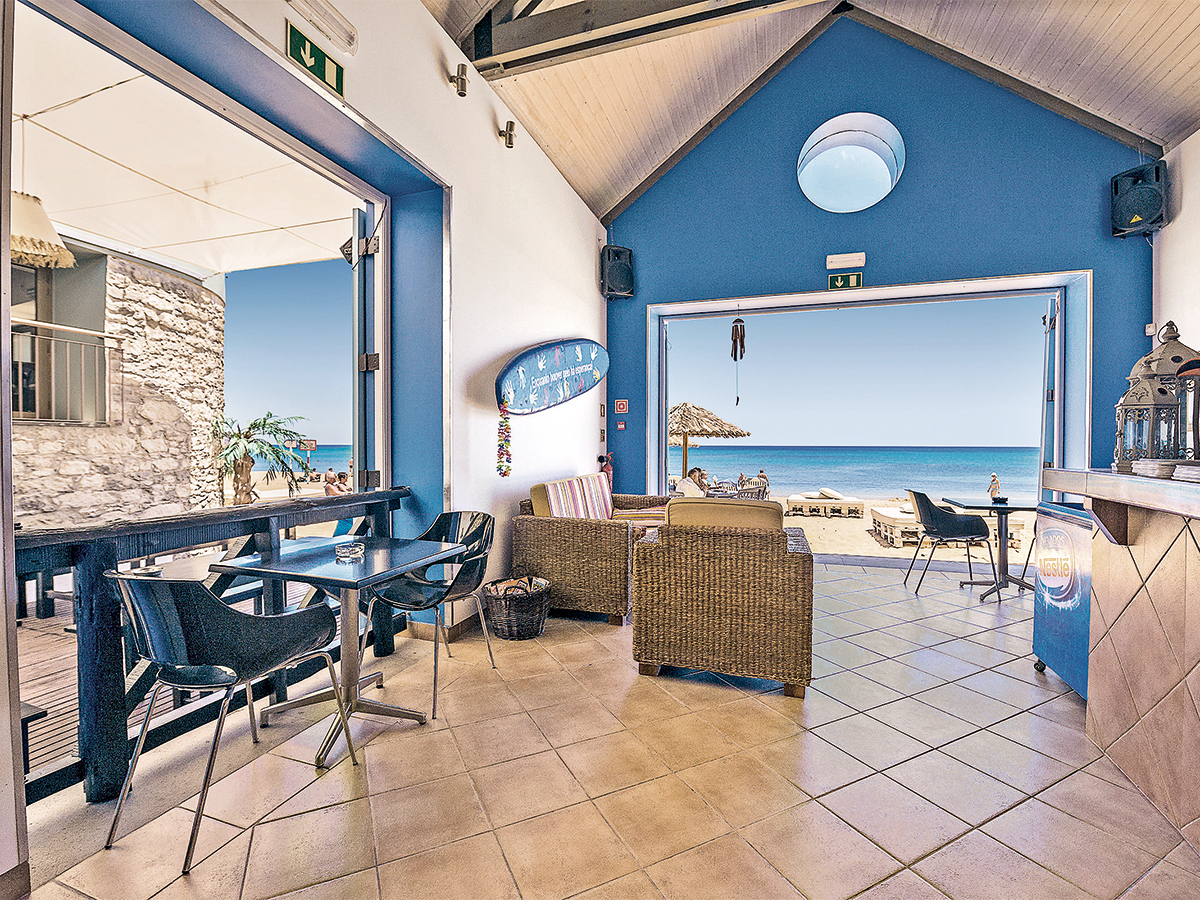 Buche jetzt deinen Traumurlaub im Torre Praia Hotel in  ➝ schon ab 1281 €!