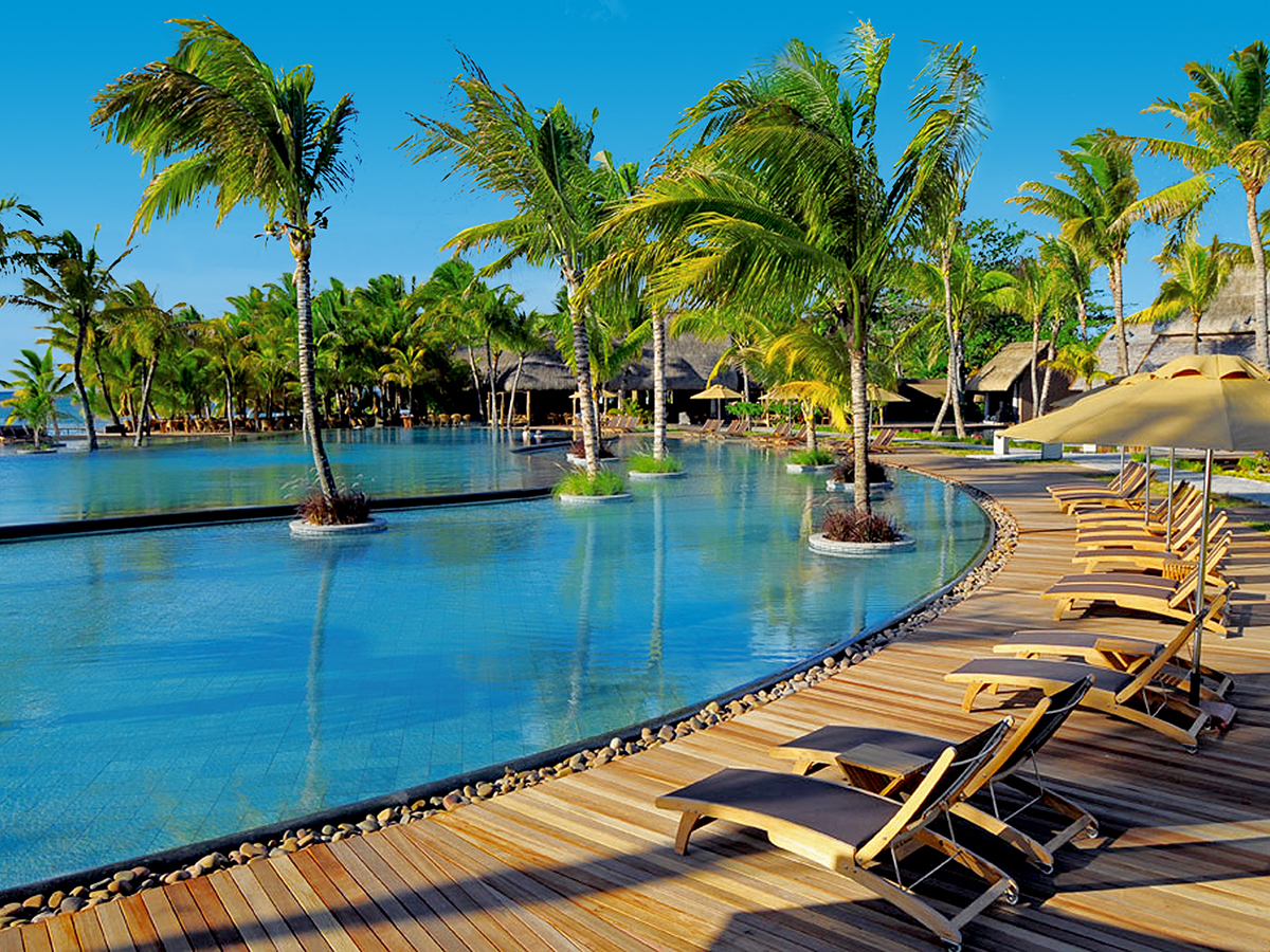 Buche jetzt deinen Traumurlaub im Trou aux Biches Beachcomber Golf in  ➝ schon ab 2288 €!