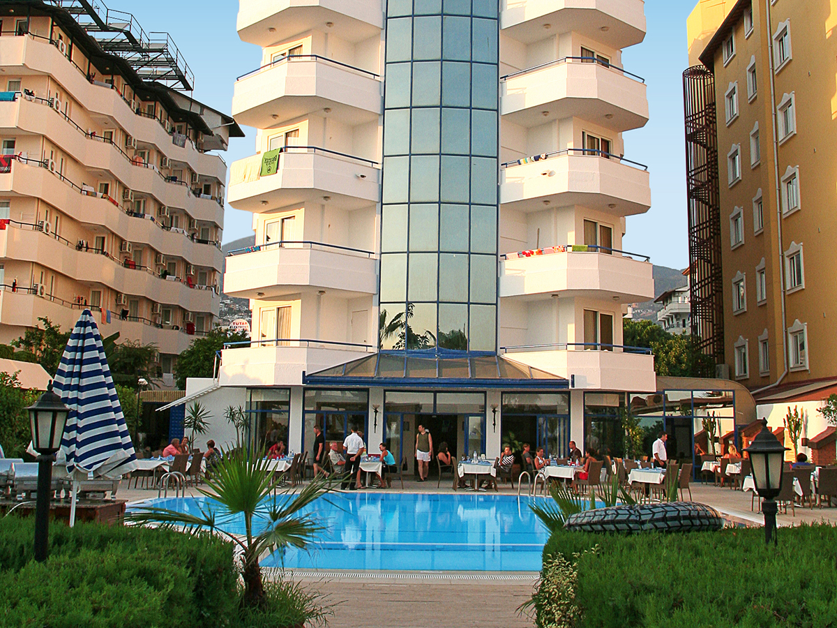 Buche jetzt deinen Traumurlaub im Elysee Beach Hotel in Türkei