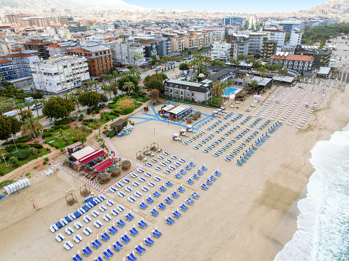Buche jetzt deinen Traumurlaub im Hotel Taç Premier in Türkei
