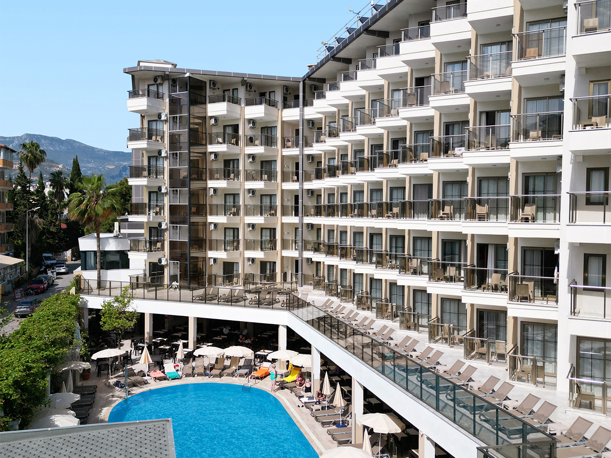 Buche jetzt deinen Traumurlaub im Monte Carlo Hotel in Türkei