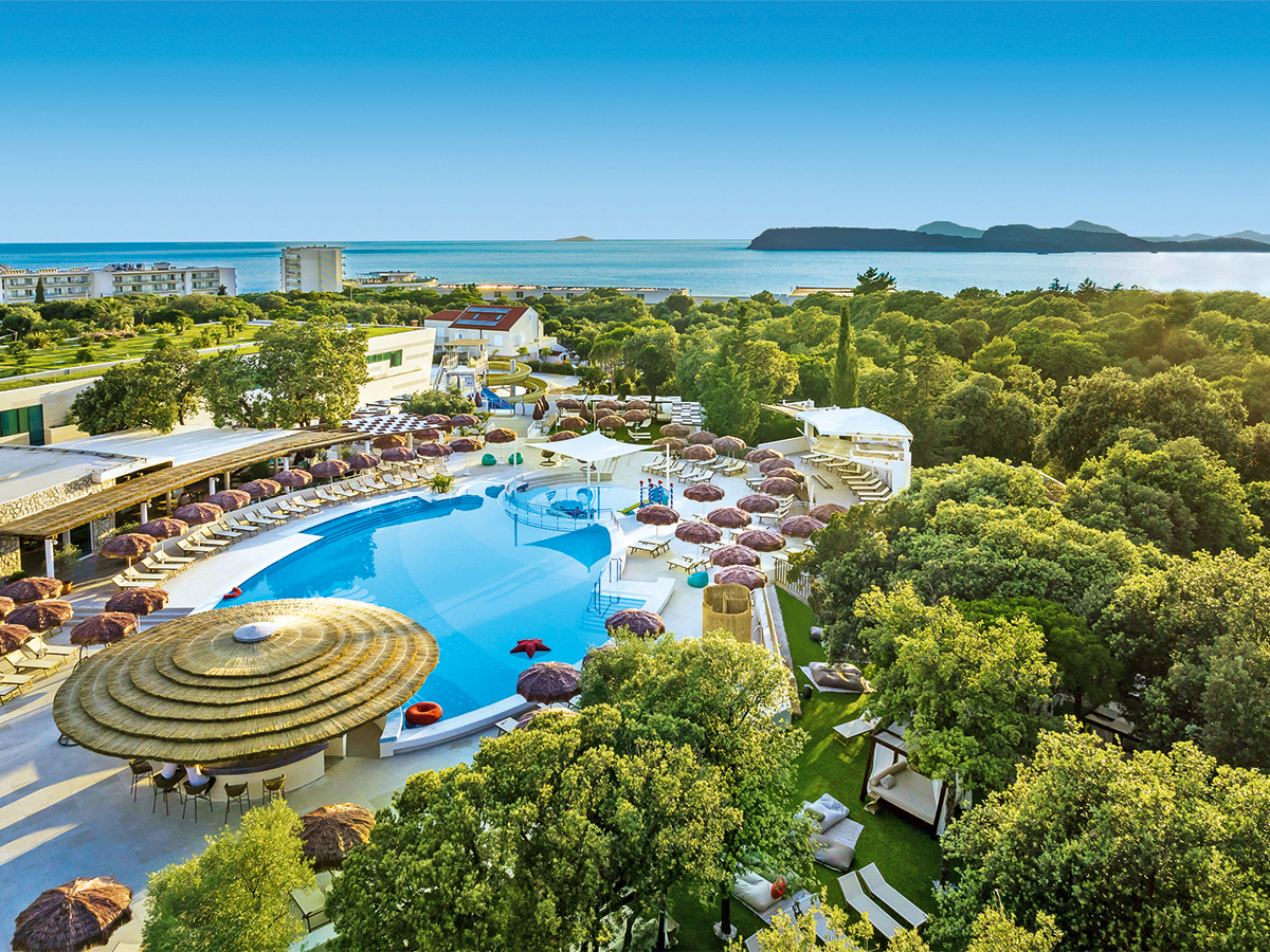 Buche jetzt deinen Traumurlaub im Valamar Tirena Hotel 4* in  ➝ schon ab 966 €!