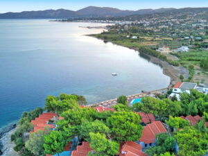 Buche jetzt deinen Traumurlaub im Venus Beach Evia Hotel in  ➝ schon ab 977 €!