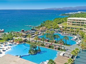Buche jetzt deinen Traumurlaub im Vogue Hotel Supreme Bodrum in  ➝ schon ab 1520 €!